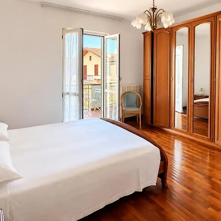 Stanza Mare & Relax Guest house 3*